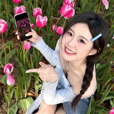窃窃私语